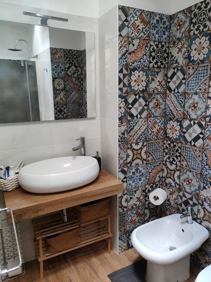 Volta 8 Rooms Trieste Luaran gambar